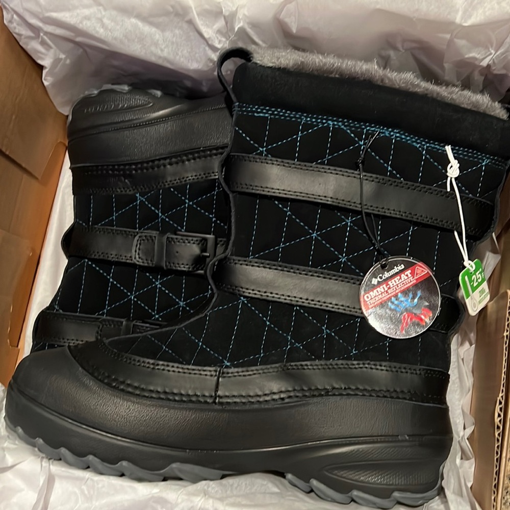 Columbia snow boots women 8/9 Flurry 2 WP Omni-heat